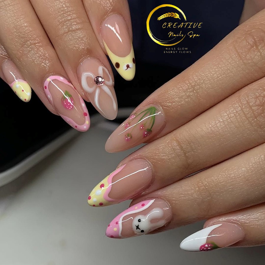 Creative Nails Spa